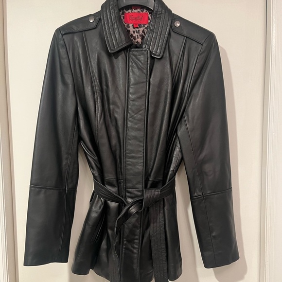 Jackets & Blazers - Beautiful black leather jacket
Worn only once or twice
Size medium